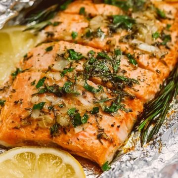 Garlic Butter Salmon in Foil